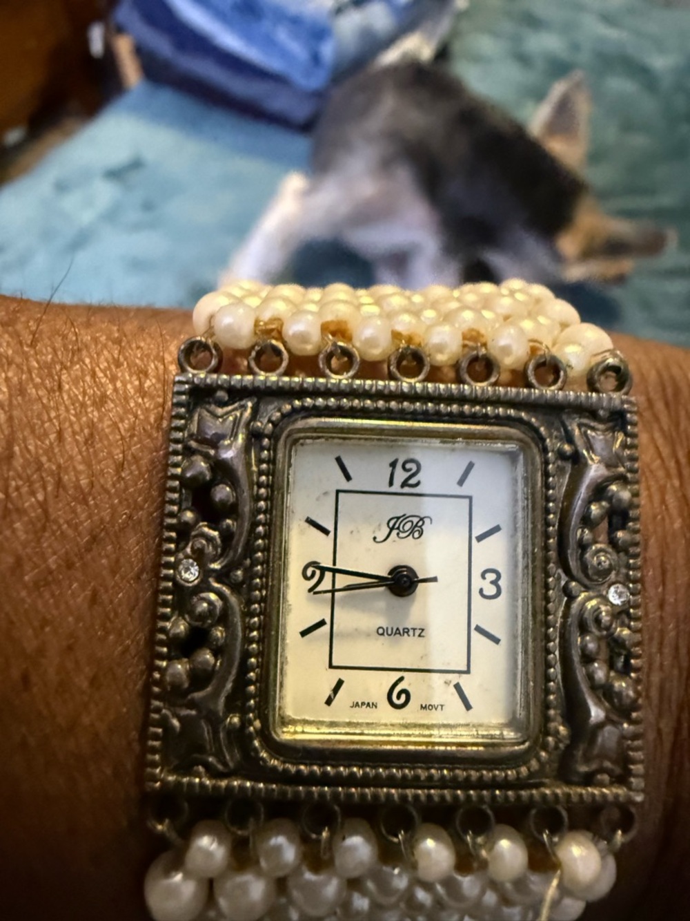 Pearl Beaded Bracelet Watch in White and Gold